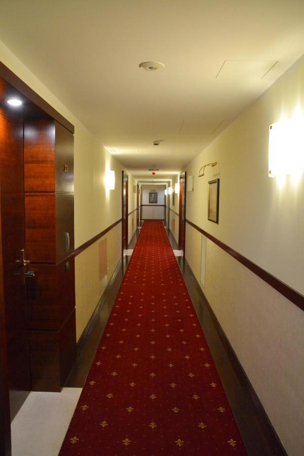 Azyl Apartments Varsovia Exterior foto